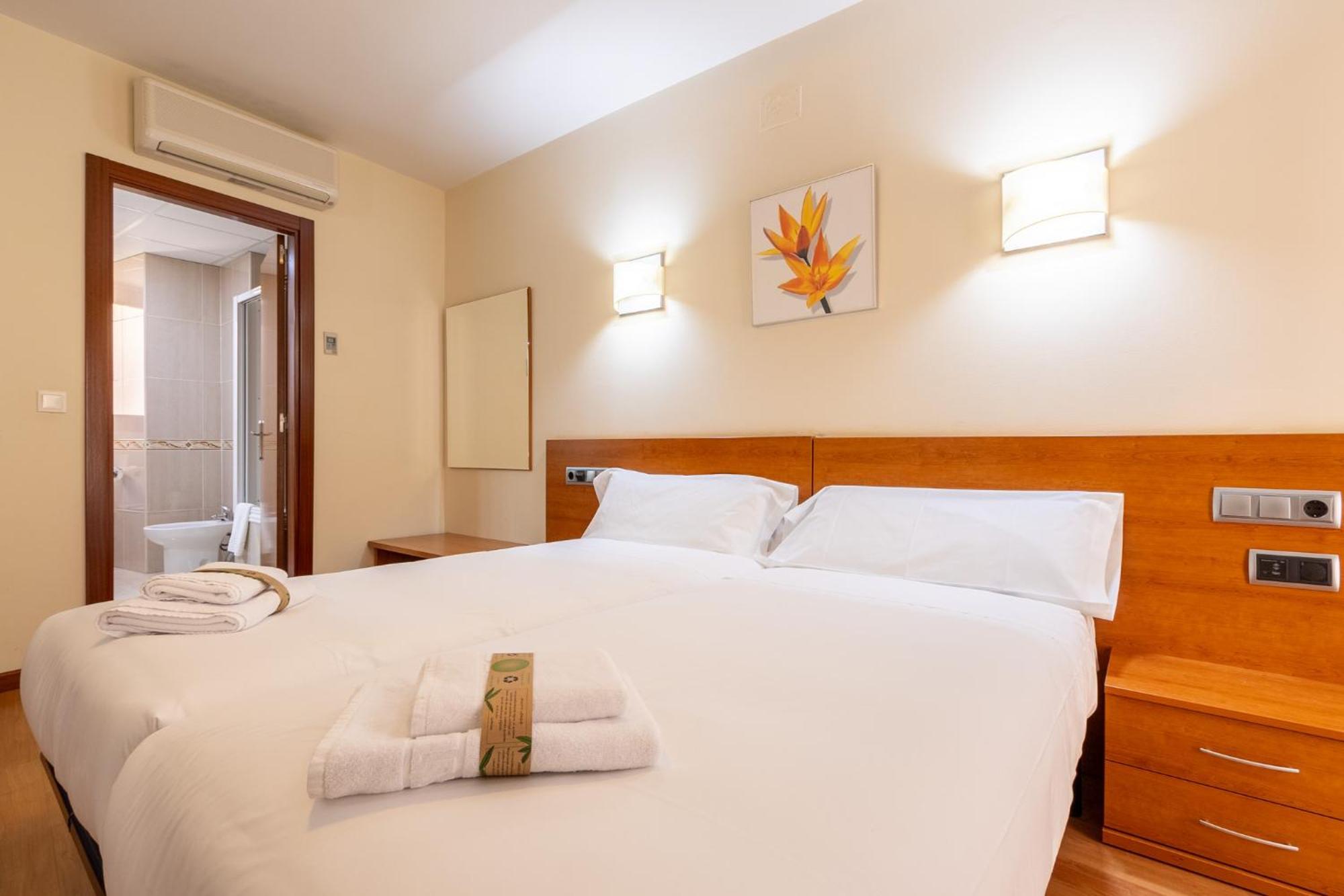 Insidehome Zaravencia Plaza Mayor Toro Exterior foto