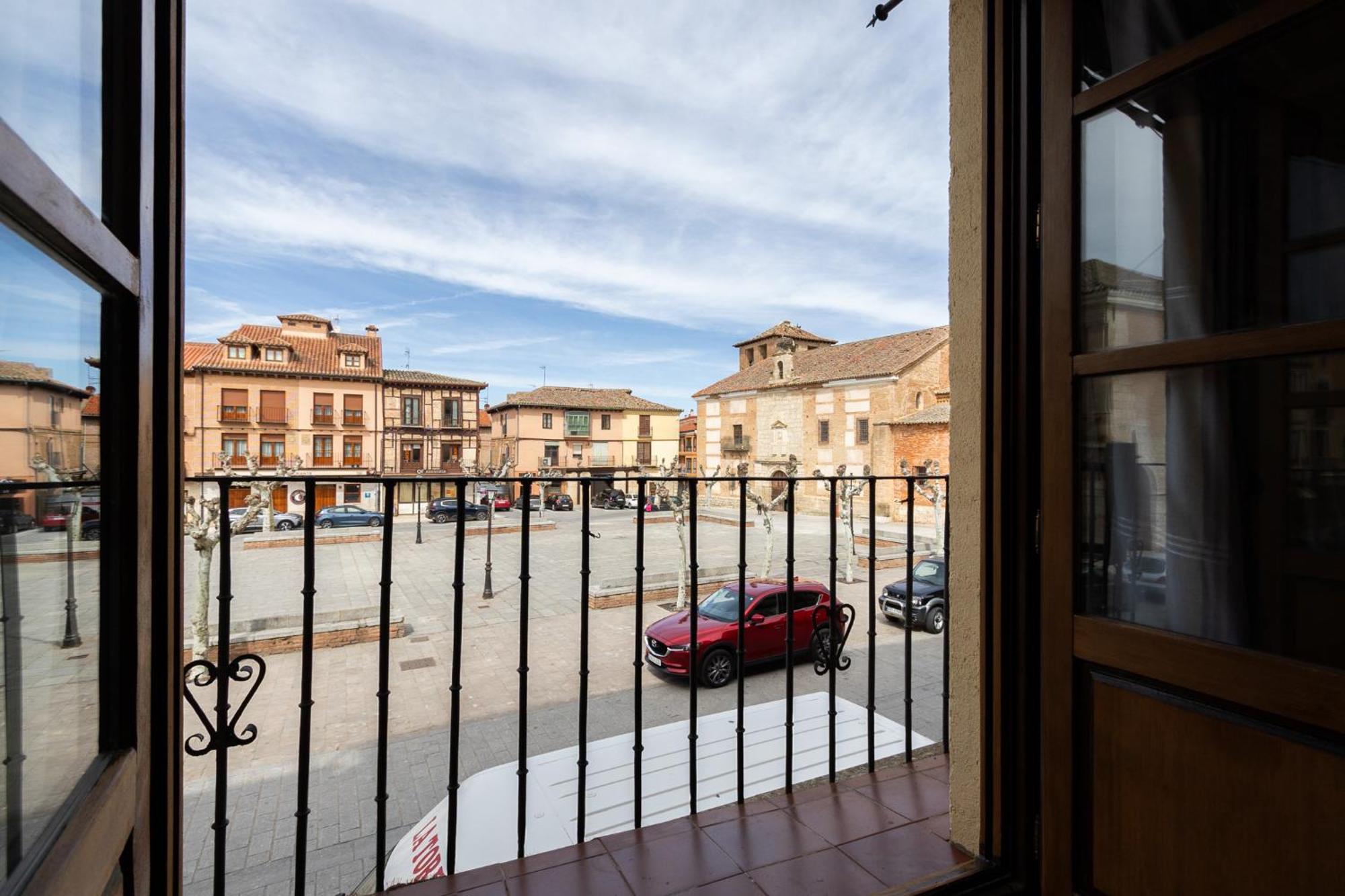Insidehome Zaravencia Plaza Mayor Toro Exterior foto